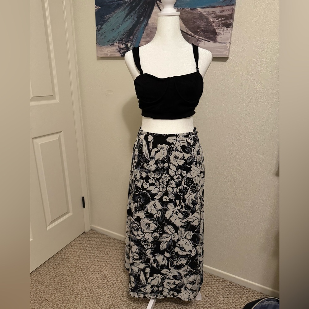 Cute maxi skirt